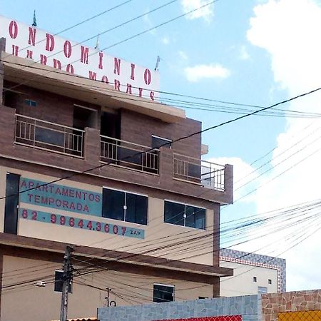 Condominio Eduardo Morais Пенедо Екстериор снимка